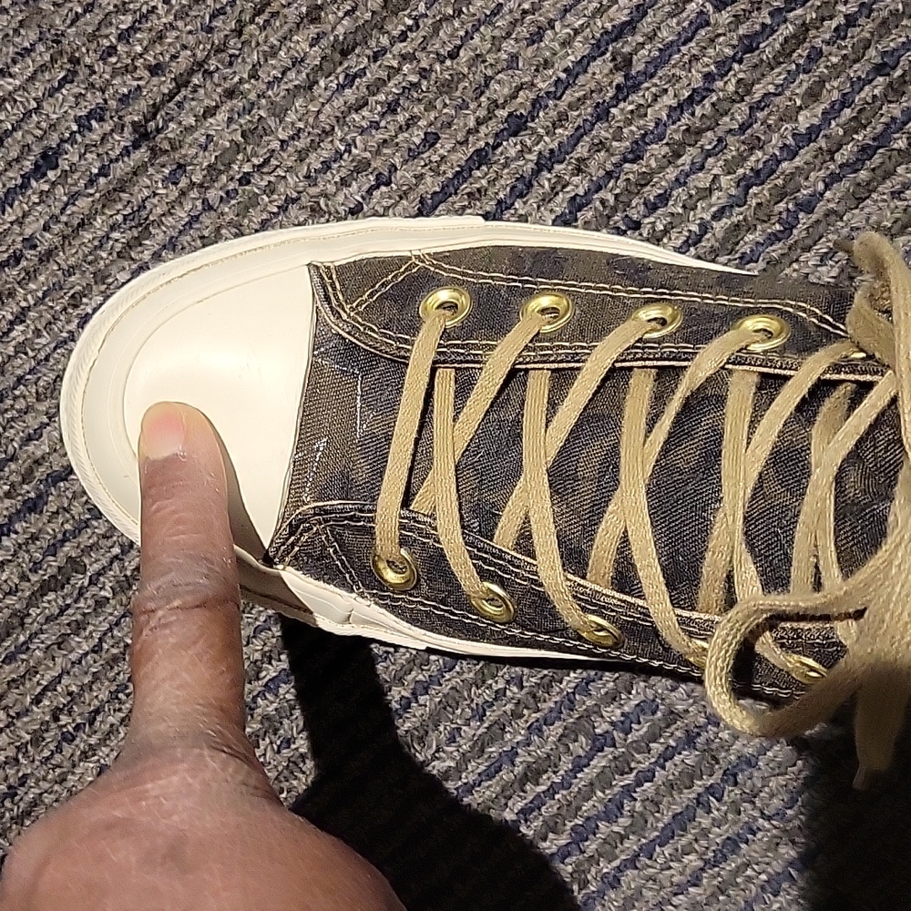 Converse High Top Ankle Boots in Dark Blue and Tan - Picture 11 of 12